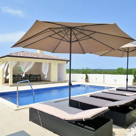 Nyaraló Holiday Home Villa Land *